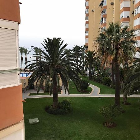 Apartamentos Centro Internacional Algarrobo-Costa 外观 照片
