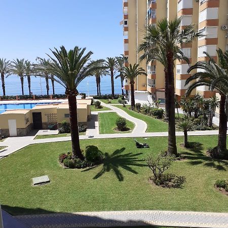 Apartamentos Centro Internacional Algarrobo-Costa 外观 照片